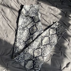 Balance Athletica python legging